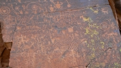 PICTURES/V-Bar-V Heritage Site/t_Petroglyphs3.JPG